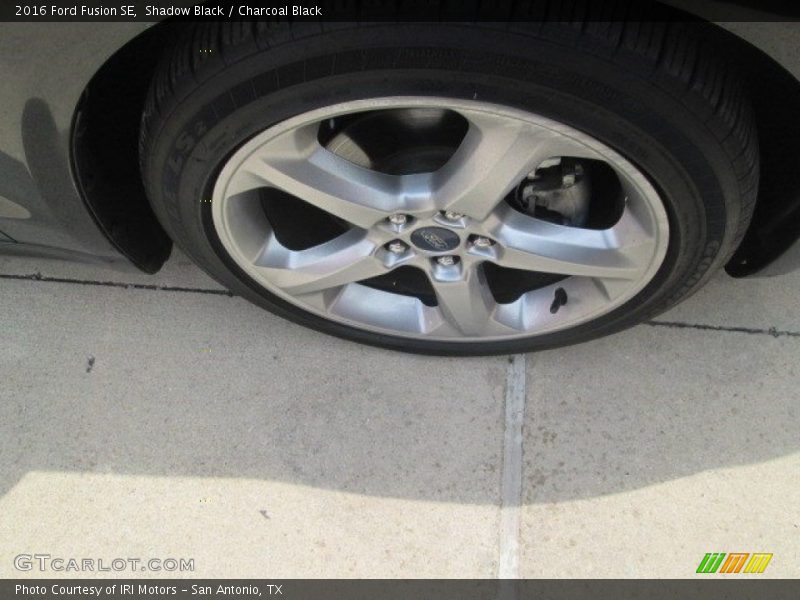 Shadow Black / Charcoal Black 2016 Ford Fusion SE