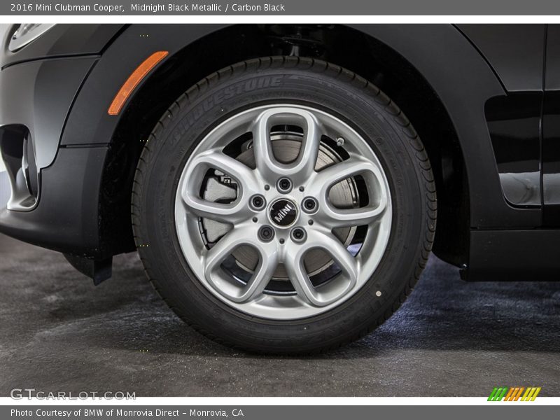 Midnight Black Metallic / Carbon Black 2016 Mini Clubman Cooper
