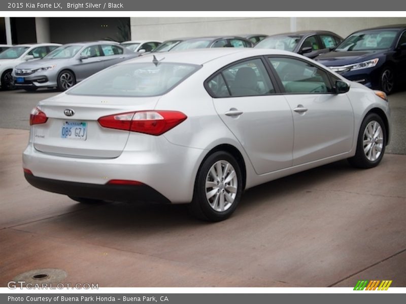 Bright Silver / Black 2015 Kia Forte LX