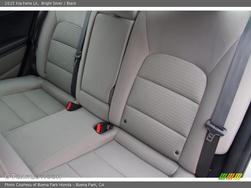 Bright Silver / Black 2015 Kia Forte LX