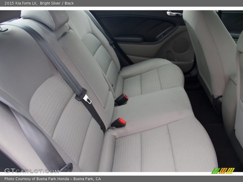 Bright Silver / Black 2015 Kia Forte LX