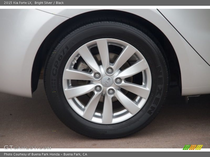 Bright Silver / Black 2015 Kia Forte LX