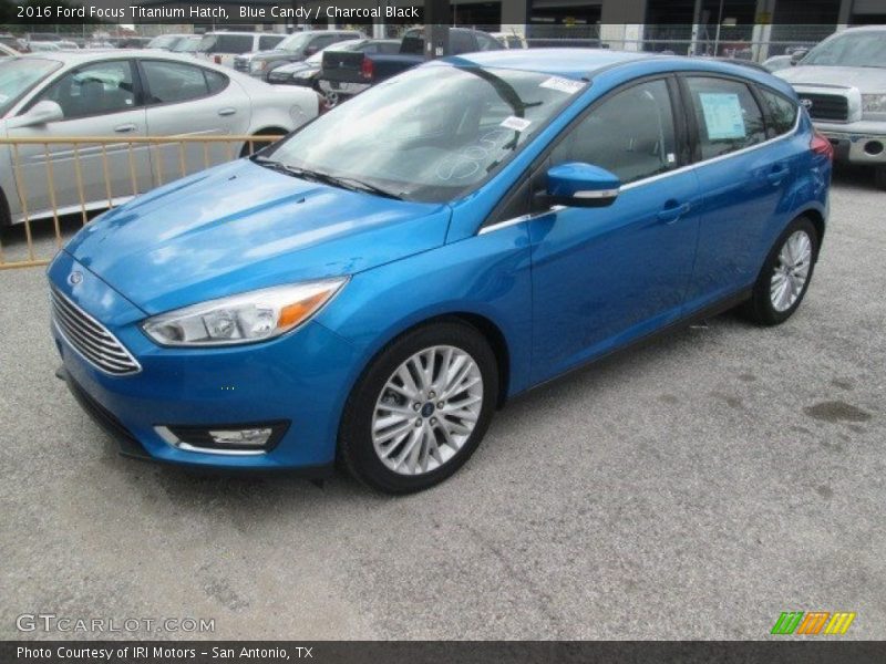 Blue Candy / Charcoal Black 2016 Ford Focus Titanium Hatch