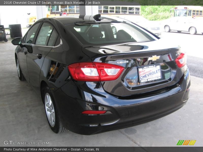 Mosaic Black Metallic / Jet Black 2016 Chevrolet Cruze LT Sedan