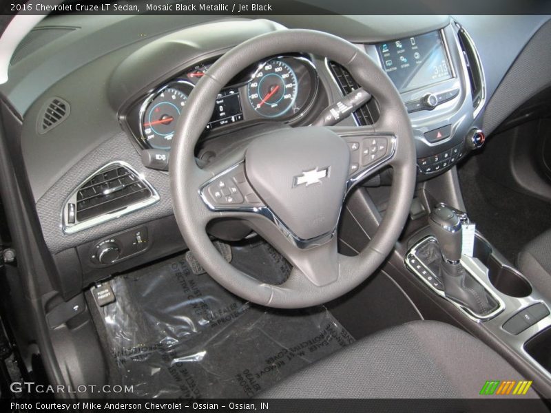 Mosaic Black Metallic / Jet Black 2016 Chevrolet Cruze LT Sedan