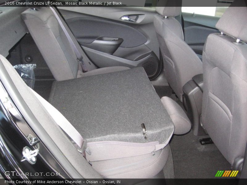 Mosaic Black Metallic / Jet Black 2016 Chevrolet Cruze LT Sedan