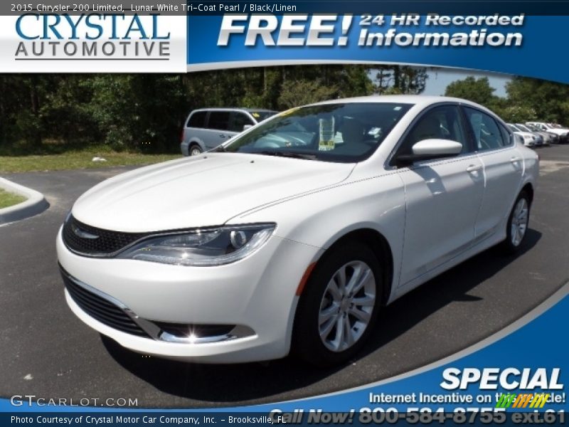 Lunar White Tri-Coat Pearl / Black/Linen 2015 Chrysler 200 Limited