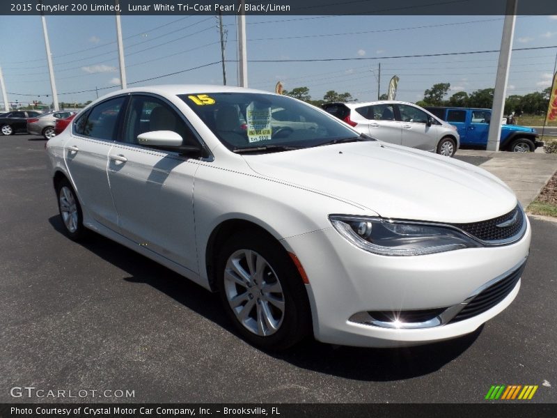 Lunar White Tri-Coat Pearl / Black/Linen 2015 Chrysler 200 Limited