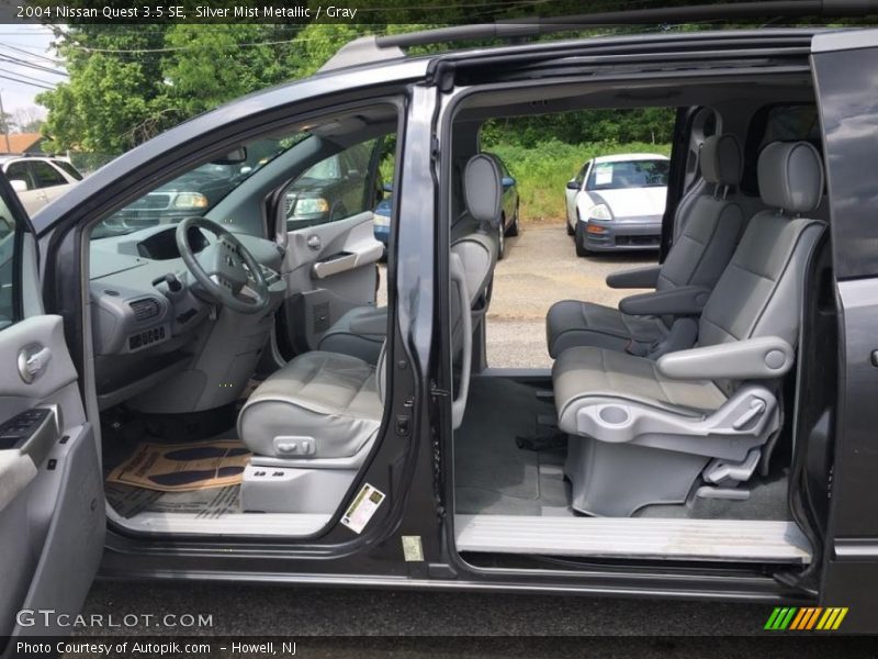 Silver Mist Metallic / Gray 2004 Nissan Quest 3.5 SE