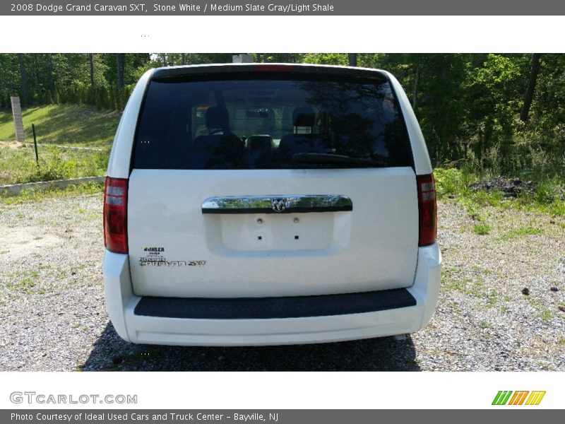 Stone White / Medium Slate Gray/Light Shale 2008 Dodge Grand Caravan SXT