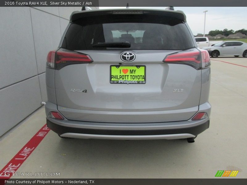 Silver Sky Metallic / Ash 2016 Toyota RAV4 XLE