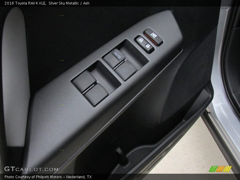 Silver Sky Metallic / Ash 2016 Toyota RAV4 XLE