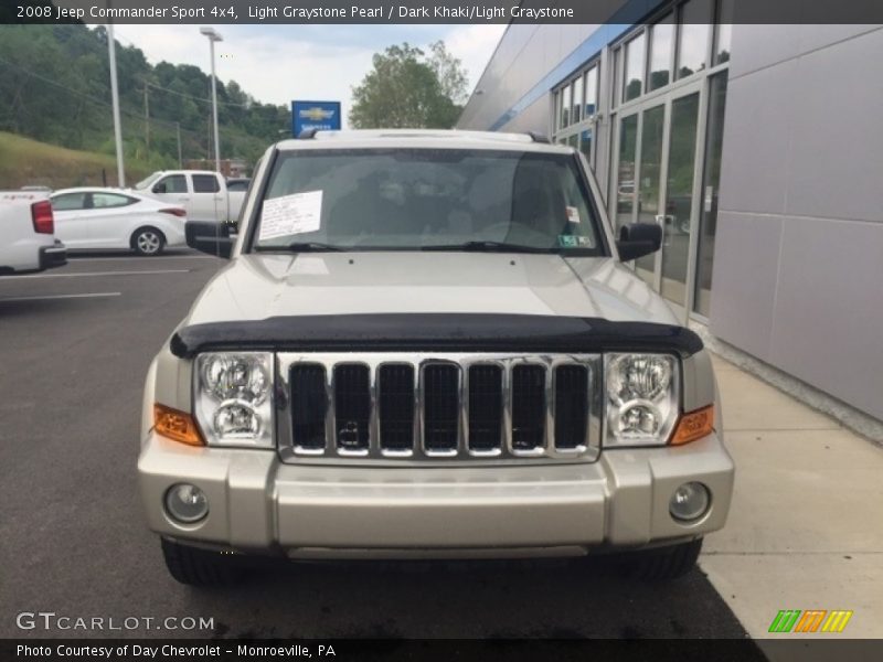 Light Graystone Pearl / Dark Khaki/Light Graystone 2008 Jeep Commander Sport 4x4