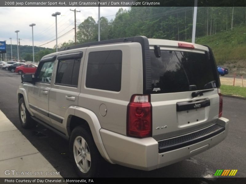 Light Graystone Pearl / Dark Khaki/Light Graystone 2008 Jeep Commander Sport 4x4