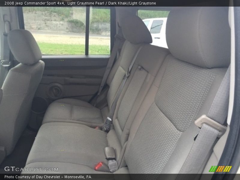 Light Graystone Pearl / Dark Khaki/Light Graystone 2008 Jeep Commander Sport 4x4