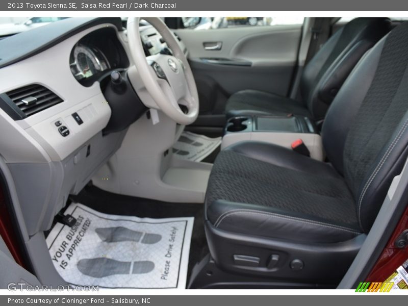 Salsa Red Pearl / Dark Charcoal 2013 Toyota Sienna SE