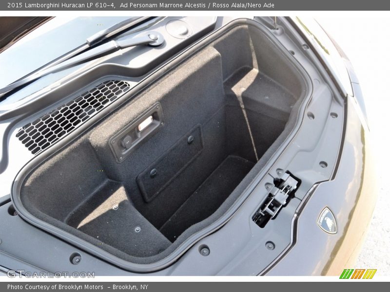  2015 Huracan LP 610-4 Trunk
