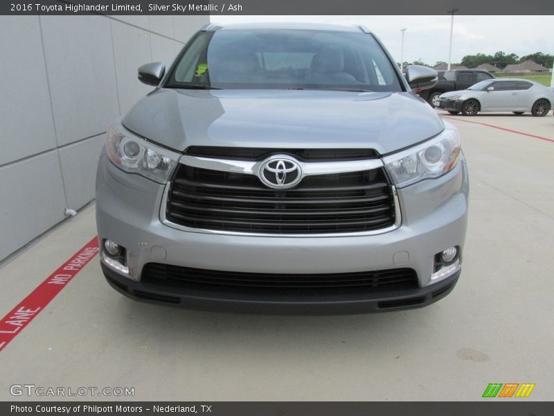 Silver Sky Metallic / Ash 2016 Toyota Highlander Limited