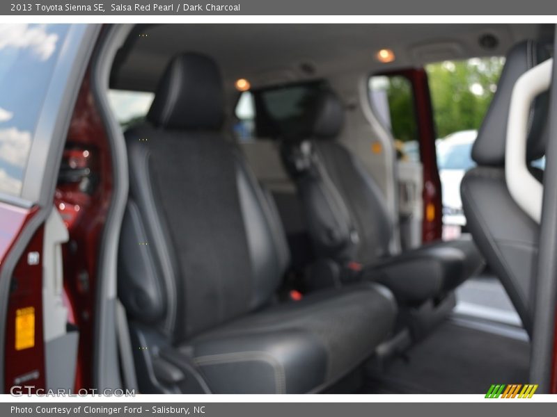 Salsa Red Pearl / Dark Charcoal 2013 Toyota Sienna SE