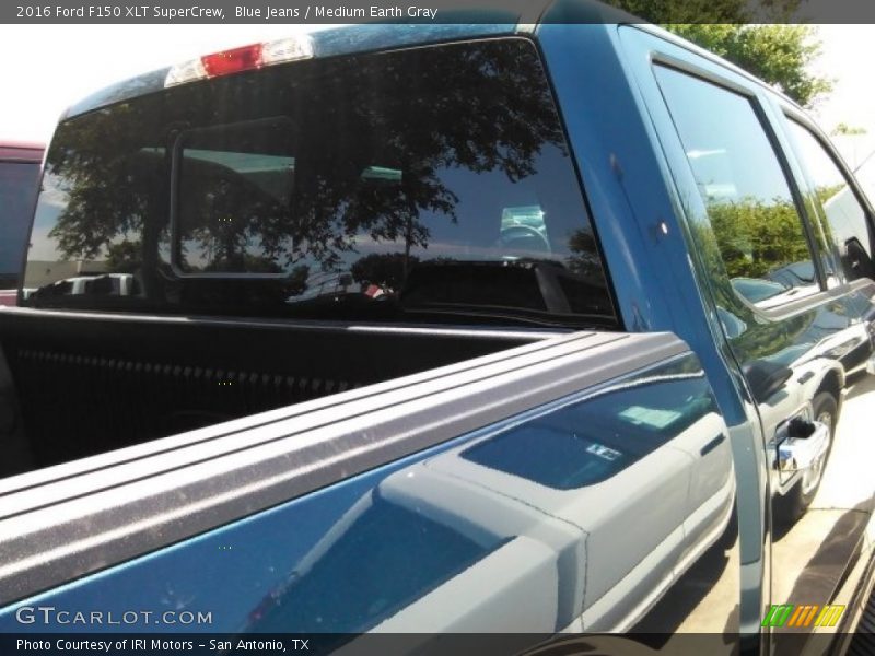Blue Jeans / Medium Earth Gray 2016 Ford F150 XLT SuperCrew