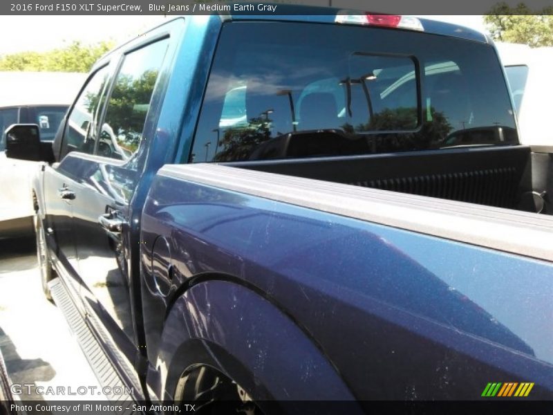 Blue Jeans / Medium Earth Gray 2016 Ford F150 XLT SuperCrew