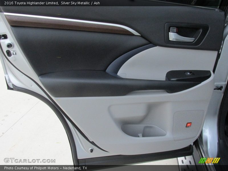 Silver Sky Metallic / Ash 2016 Toyota Highlander Limited