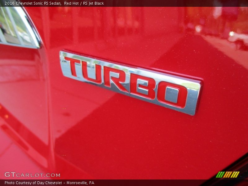 Red Hot / RS Jet Black 2016 Chevrolet Sonic RS Sedan