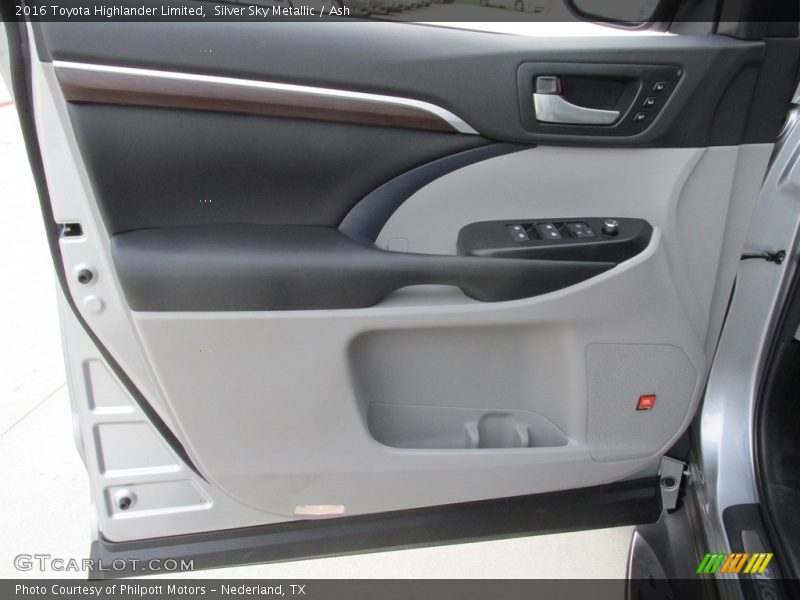 Silver Sky Metallic / Ash 2016 Toyota Highlander Limited