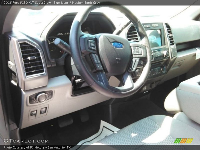 Blue Jeans / Medium Earth Gray 2016 Ford F150 XLT SuperCrew