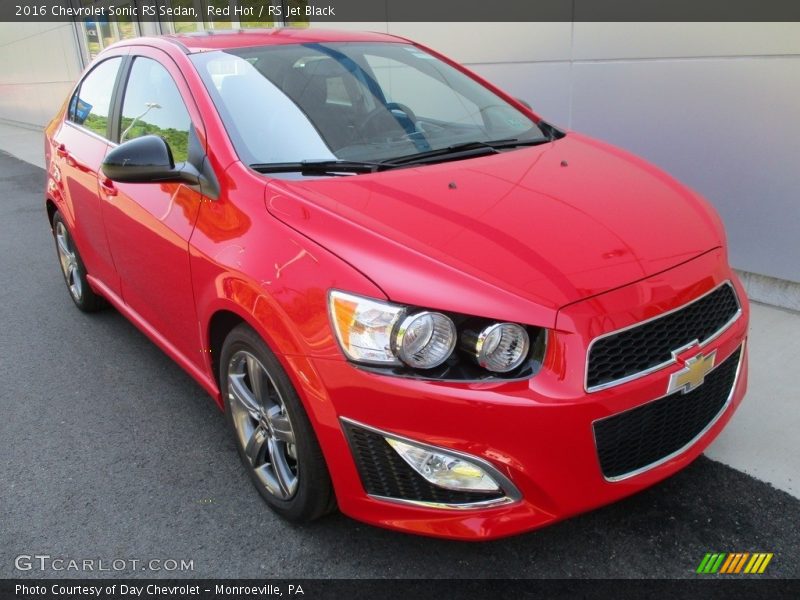 Red Hot / RS Jet Black 2016 Chevrolet Sonic RS Sedan