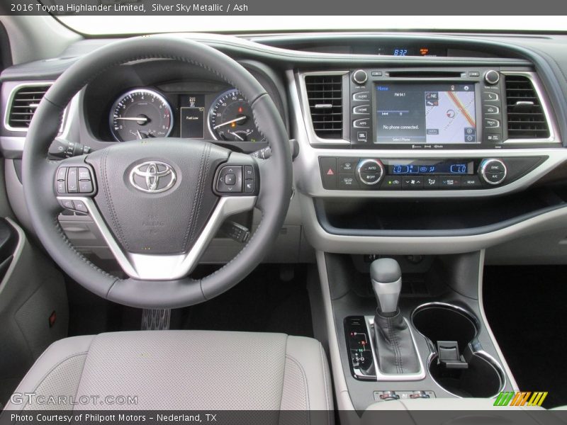 Silver Sky Metallic / Ash 2016 Toyota Highlander Limited