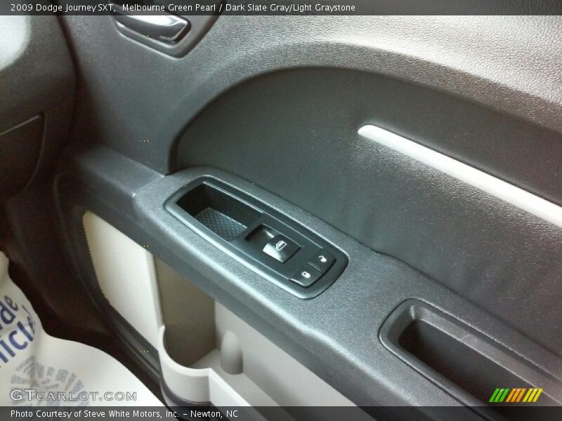 Melbourne Green Pearl / Dark Slate Gray/Light Graystone 2009 Dodge Journey SXT