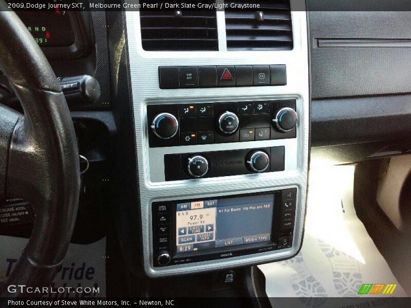 Melbourne Green Pearl / Dark Slate Gray/Light Graystone 2009 Dodge Journey SXT