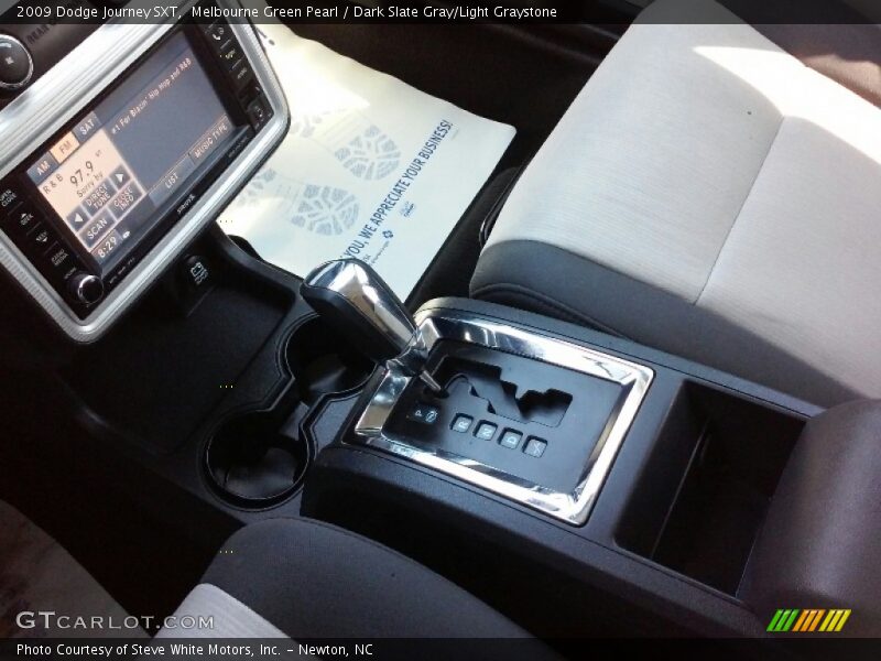Melbourne Green Pearl / Dark Slate Gray/Light Graystone 2009 Dodge Journey SXT