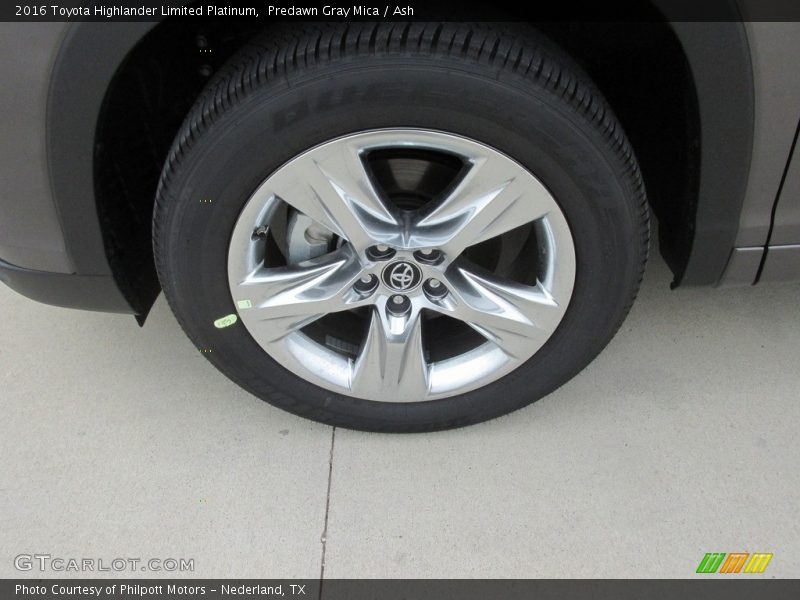 Predawn Gray Mica / Ash 2016 Toyota Highlander Limited Platinum