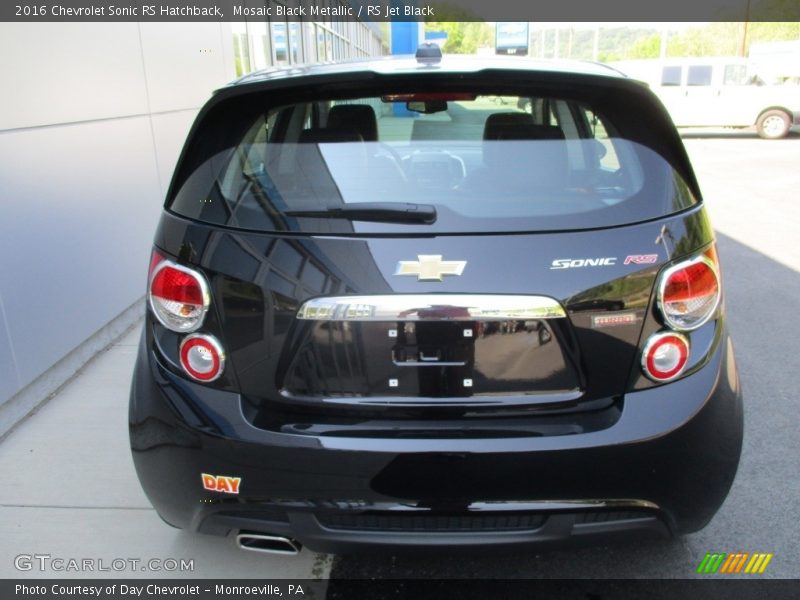 Mosaic Black Metallic / RS Jet Black 2016 Chevrolet Sonic RS Hatchback