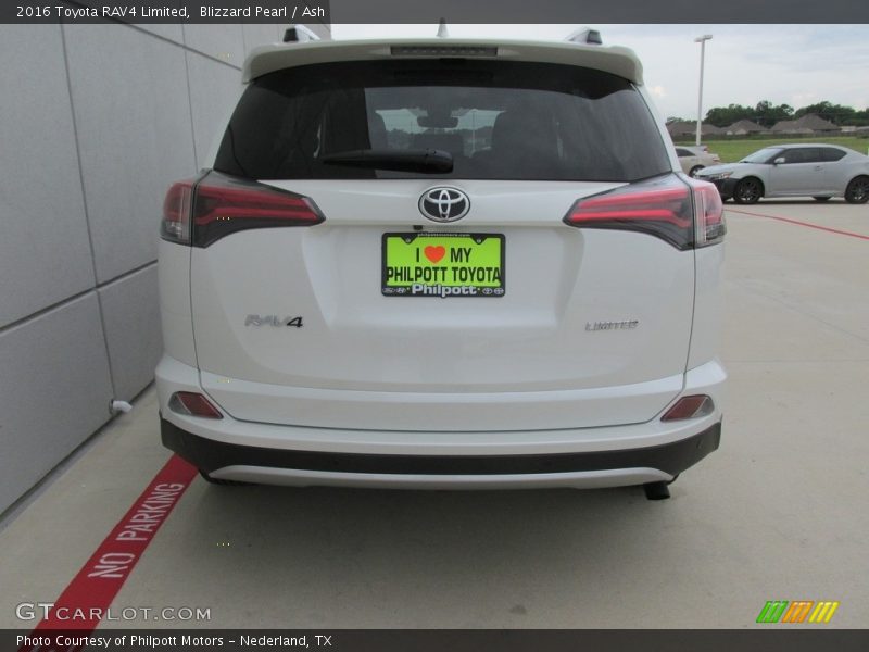 Blizzard Pearl / Ash 2016 Toyota RAV4 Limited