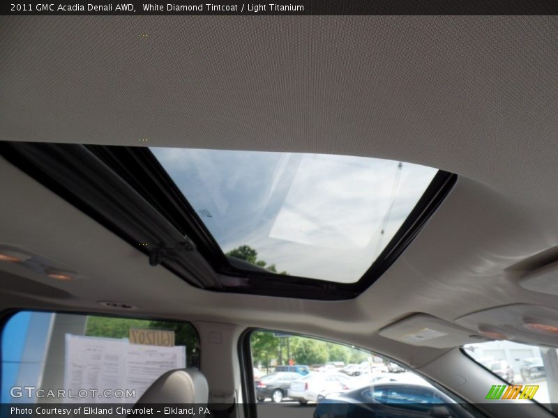 White Diamond Tintcoat / Light Titanium 2011 GMC Acadia Denali AWD
