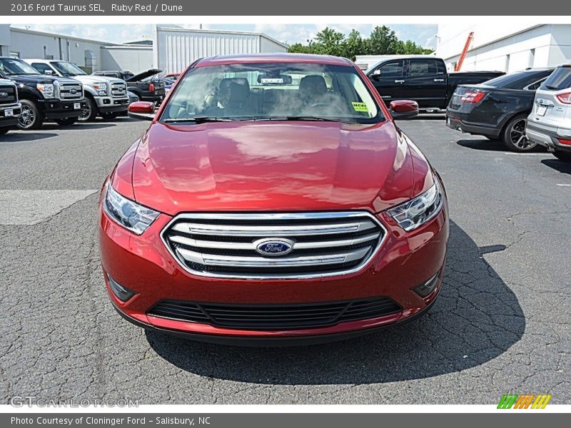 Ruby Red / Dune 2016 Ford Taurus SEL