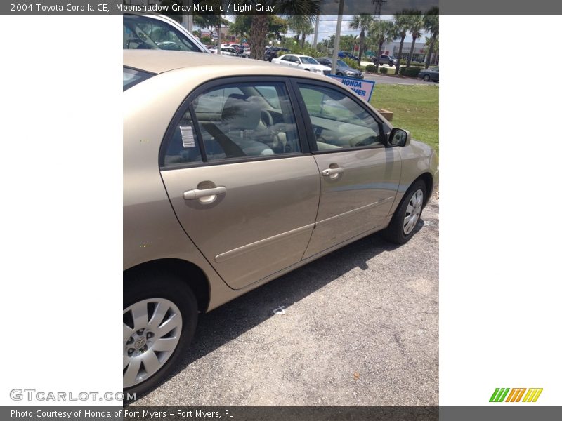 Moonshadow Gray Metallic / Light Gray 2004 Toyota Corolla CE