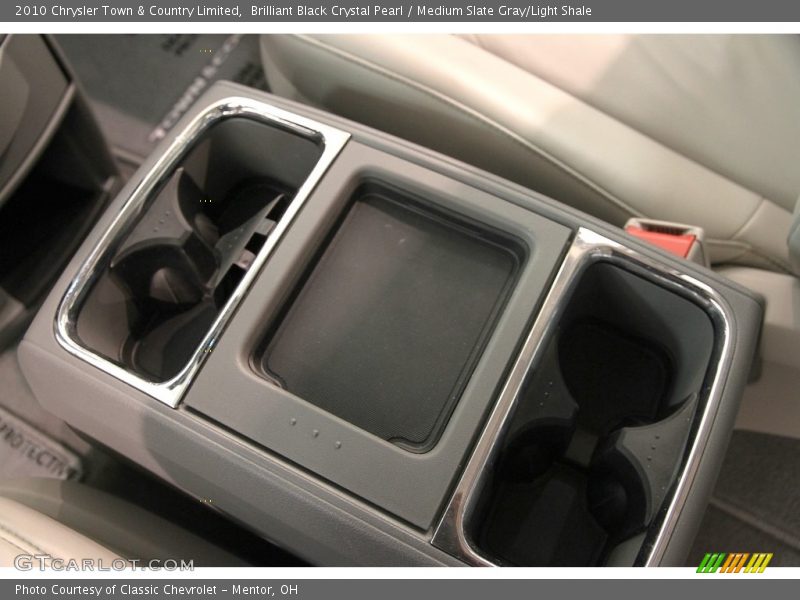Brilliant Black Crystal Pearl / Medium Slate Gray/Light Shale 2010 Chrysler Town & Country Limited