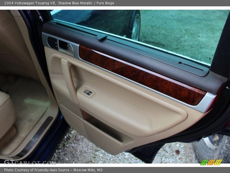 Shadow Blue Metallic / Pure Beige 2004 Volkswagen Touareg V8
