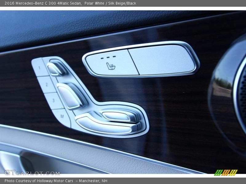 Polar White / Silk Beige/Black 2016 Mercedes-Benz C 300 4Matic Sedan