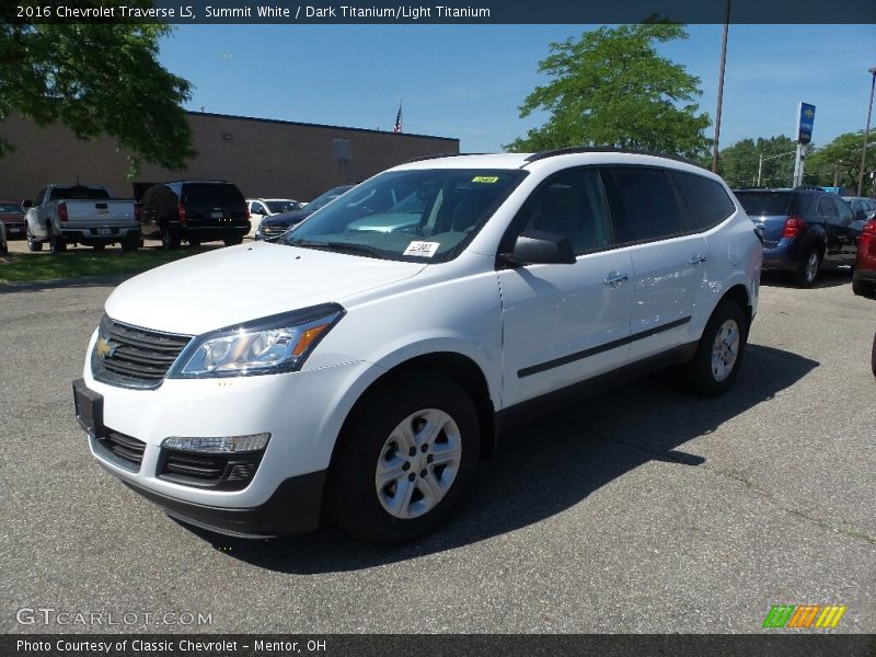 Summit White / Dark Titanium/Light Titanium 2016 Chevrolet Traverse LS