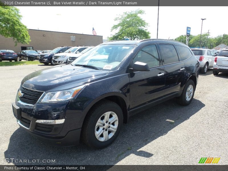Blue Velvet Metallic / Dark Titanium/Light Titanium 2016 Chevrolet Traverse LS