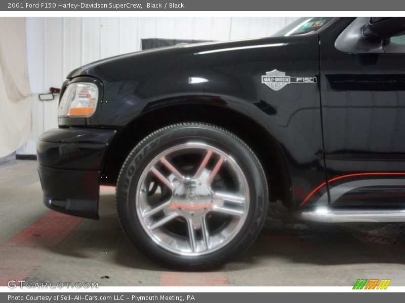 Black / Black 2001 Ford F150 Harley-Davidson SuperCrew