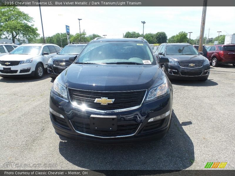 Blue Velvet Metallic / Dark Titanium/Light Titanium 2016 Chevrolet Traverse LS