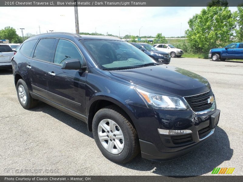 Blue Velvet Metallic / Dark Titanium/Light Titanium 2016 Chevrolet Traverse LS