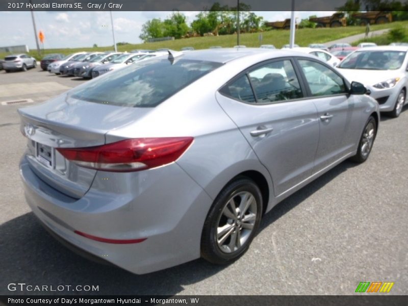 Gray / Gray 2017 Hyundai Elantra SE