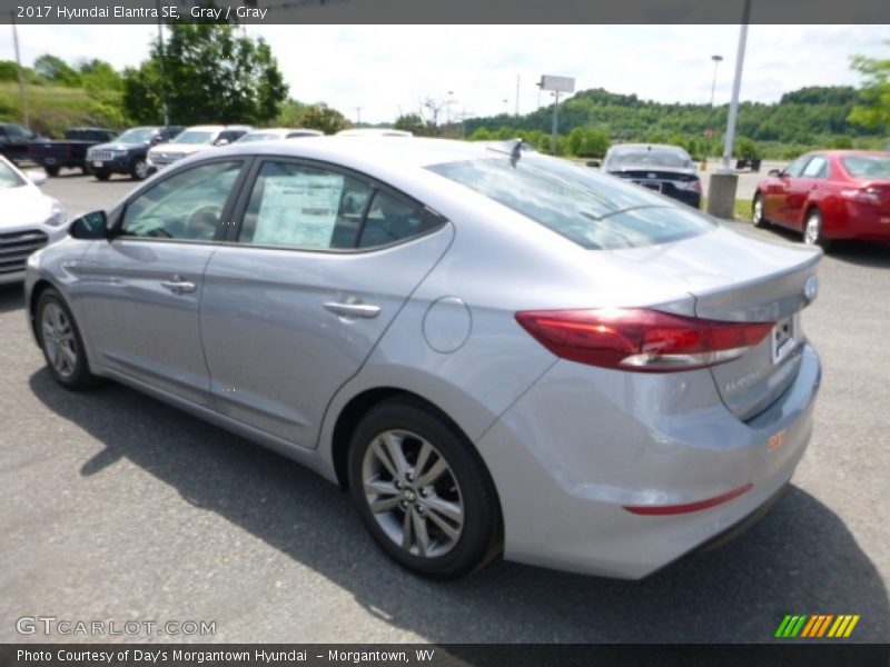 Gray / Gray 2017 Hyundai Elantra SE